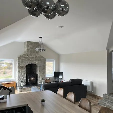 Teach Charlie Anne Dom wakacyjny