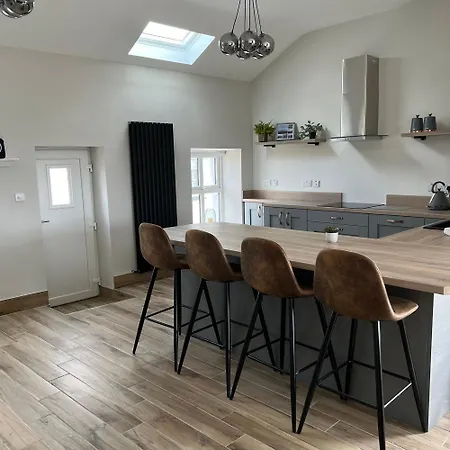 Teach Charlie Anne Dom wakacyjny