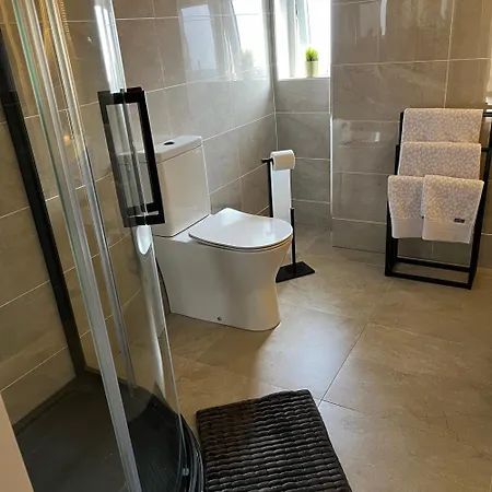 Teach Charlie Anne Dom wakacyjny